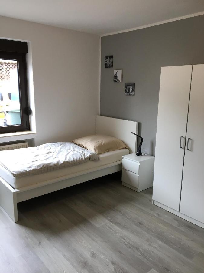 Gemuetliches Ferienzimmer Hürth Εξωτερικό φωτογραφία