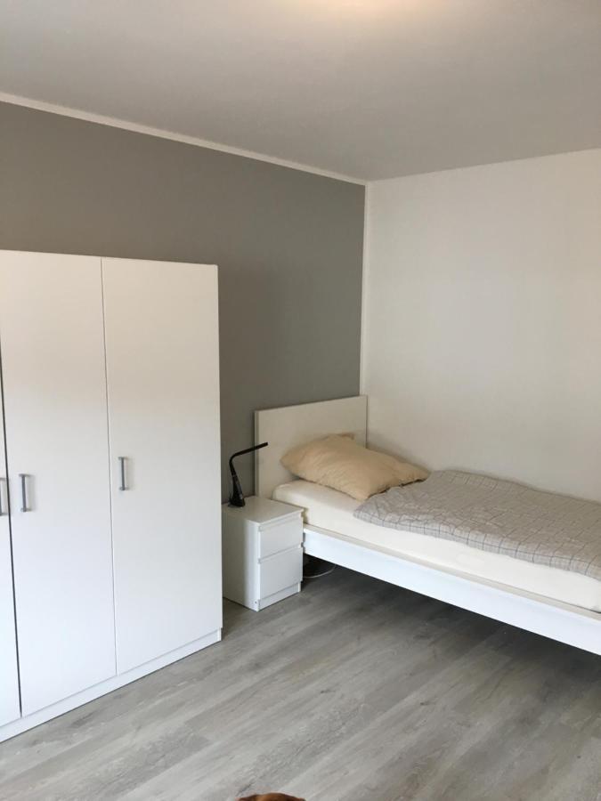Gemuetliches Ferienzimmer Hürth Εξωτερικό φωτογραφία