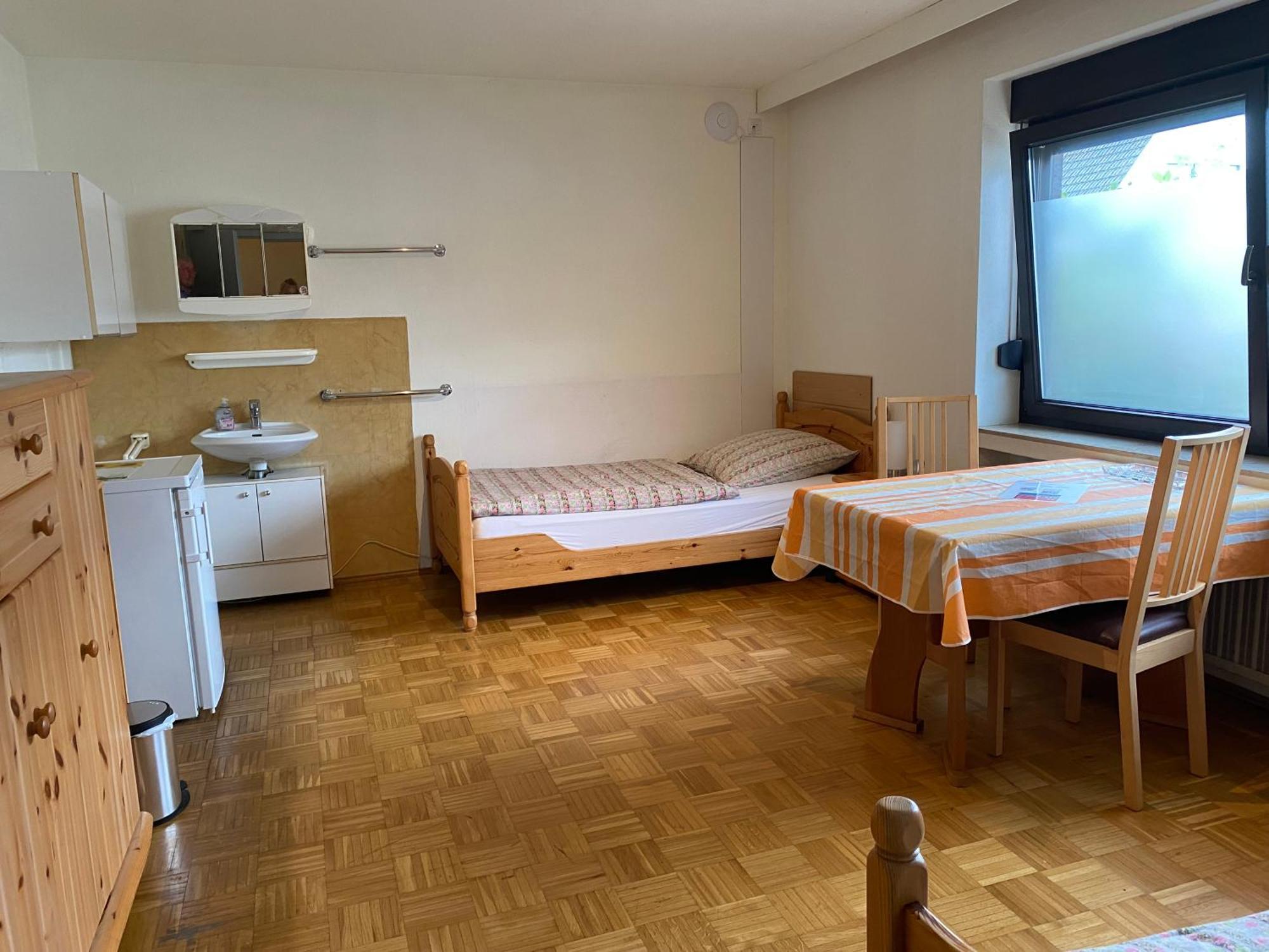 Gemuetliches Ferienzimmer Hürth Εξωτερικό φωτογραφία